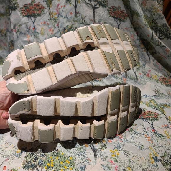 ON Cloud Cloudswift Athletic Running Shoes Glacier White Gray Women’s Size 7 - Picture 5 of 5